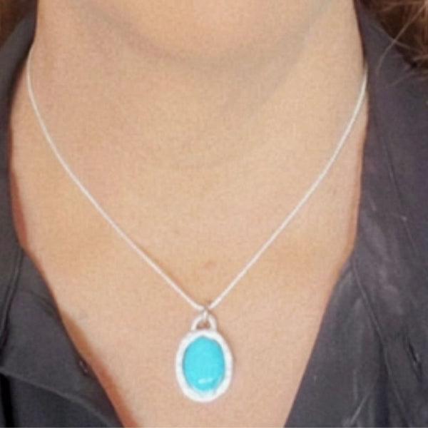 Ensemble Collier & Boucles d’Oreilles Turquoise - Élégance Naturelle